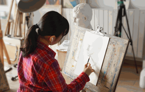 艺美美术培训中心